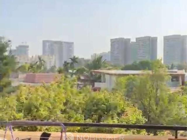 2 BHK Flat In Daffodils Society for Rent In Hadapsar