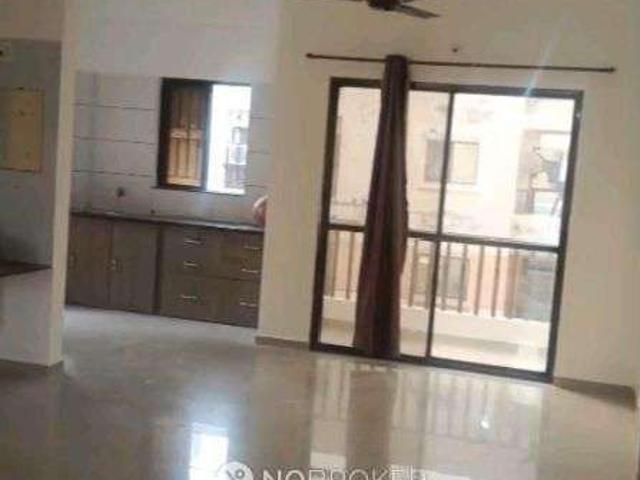 2 BHK Flat In Darshanam Oasis Vadodara For Sale In Karelibaug, Vadodara, Gujarat, India