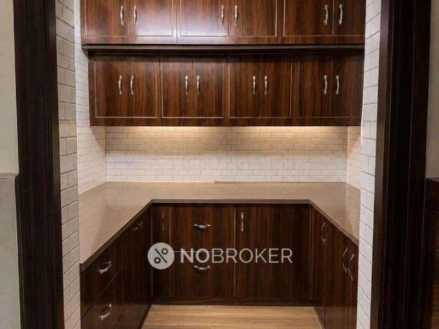 2 BHK Flat In Dda Pocket D For Sale In Dilshad Garden