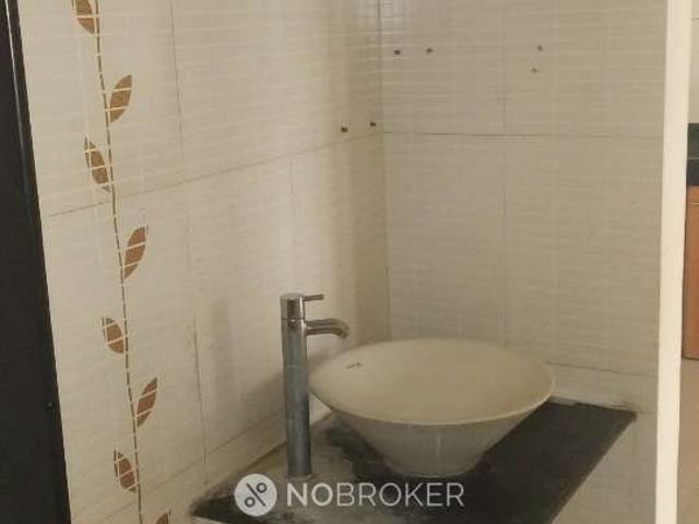 2 BHK Flat In Dewdale Co operative Housing Society Ltd for R