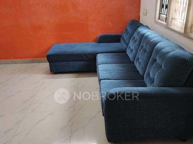 2 BHK Flat In Dhanalakshmi Castle For Sale In Pallikaranai
