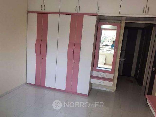 2 BHK Flat In Dhaval Windscapes for Rent In Hadapsar