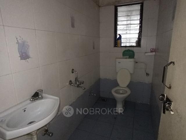 2 BHK Flat In Dhaval Windscapes for Rent In Hadapsar