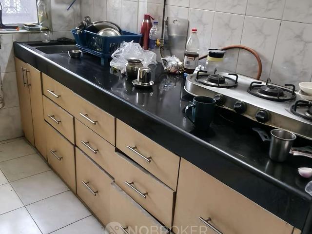 2 BHK Flat In Dheeraj Upvan For Sale In Borivali East, Mumb