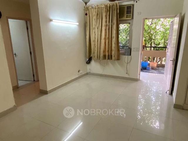 2 BHK Flat In Dlf Silver Oak for Rent In Sector 26