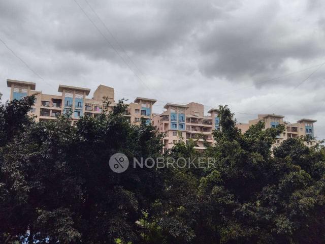 2 BHK Flat In Etasha Apartment, Hadapsar for Rent In Hadapsar