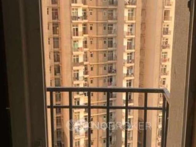 2 BHK Flat In Express Park View for Rent In Chi V