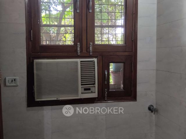 2 BHK Flat In Express View Apartments For Sale In Sector 93, Noida
