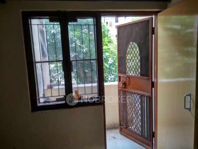 2 BHK Flat In Express View Apartments, Sector 93 For Sale I
