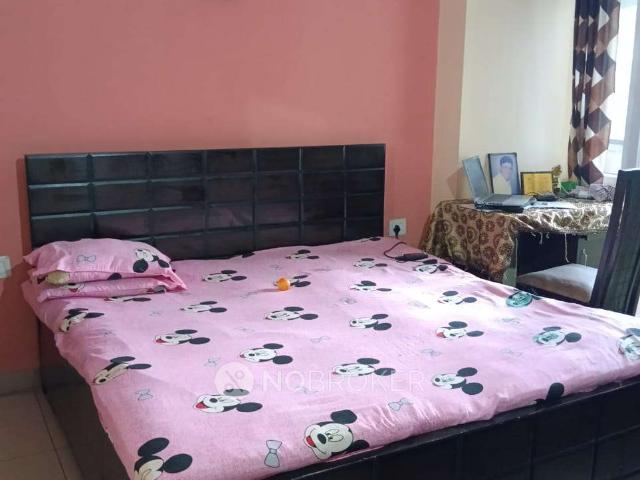 2 BHK Flat In Express Zenith For Sale In Sector 77