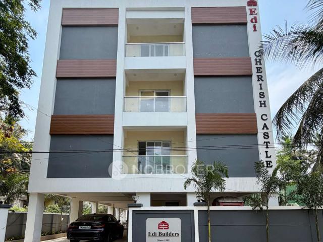 2 BHK Flat In Edi Apartment For Sale In Vysarpadi
