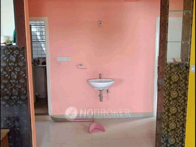 2 BHK Flat In Eeshan Tulips For Sale In Subramanyapura