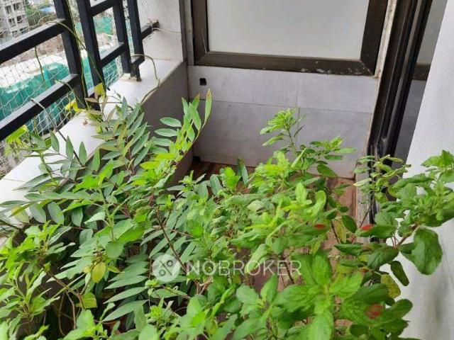 2 BHK Flat In Ekdant Shree Siddhivinayak Tower, Vartak Nagar for Rent In Vartak Nagar