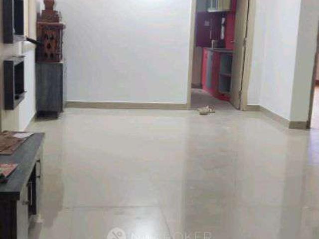 2 BHK Flat In Emami Swanlake Apartments for Rent In Kukatpally