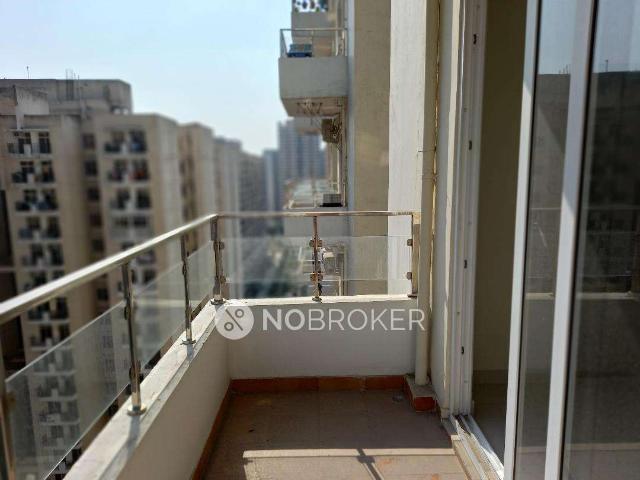 2 BHK Flat In Emenox Lasolara for Rent In Greater Noida