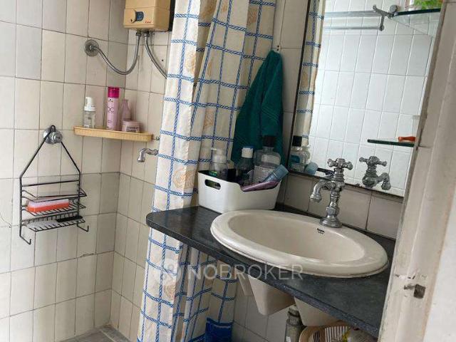 2 BHK Flat In Emerald Chs Santacruz For Sale In Santacruz East
