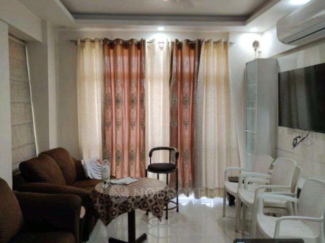 2 BHK Flat In Emerald Heights for Rent In Sector 88