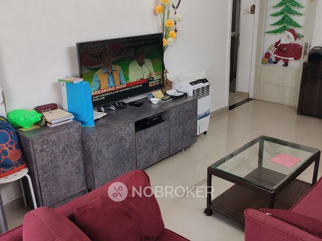 2 BHK Flat In Flower Queen Building For Sale In Andheri West