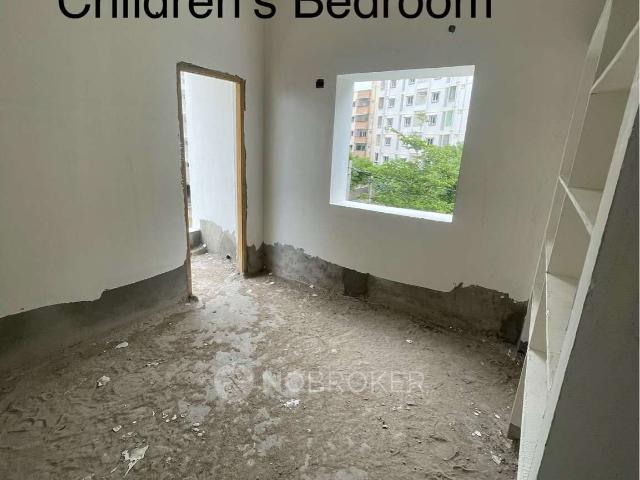 2 BHK Flat In Friends Heights Lingampally For Sale In Serlingampalli