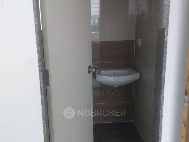 2 BHK Flat In Guardian Eastern Meadows for Rent In Kharadi