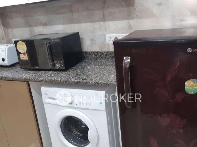 2 BHK Flat In Guinea Paradise for Rent In Andheri West
