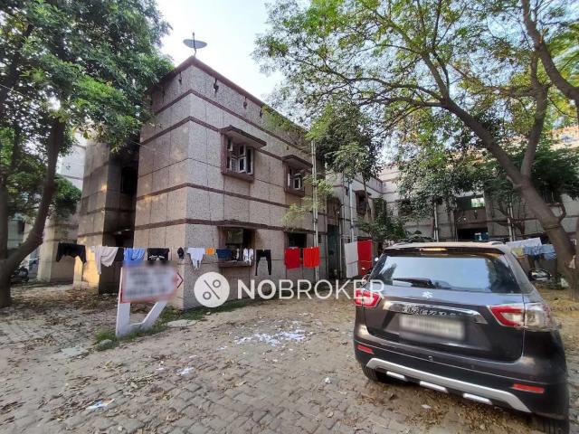 2 BHK Flat In Gulmohar Estate for Rent In Pi I & Ii