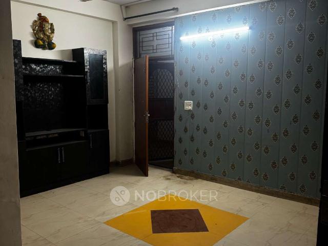 2 BHK Flat In Gyan Khand 3 for Rent In Gyan Khand
