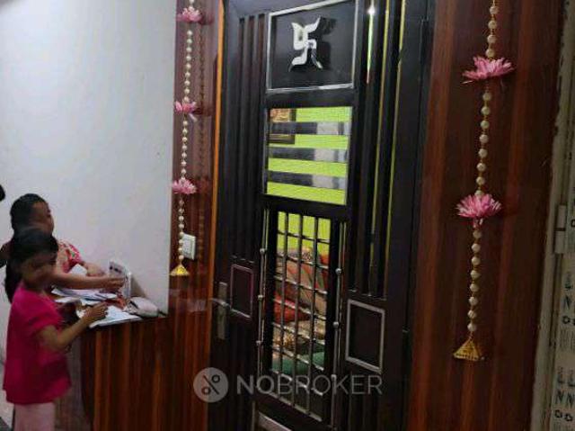 2 BHK Flat In Galaxy Royale for Rent In Sector 16c