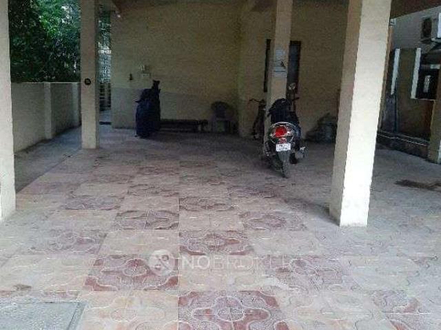 2 BHK Flat In Ganesh Builders for Rent In Chromepet