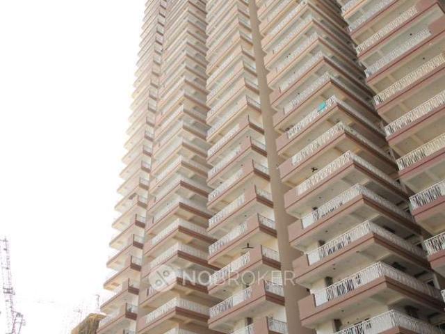2 BHK Flat In Gaur City 7th Avenue for Rent In Sector 4