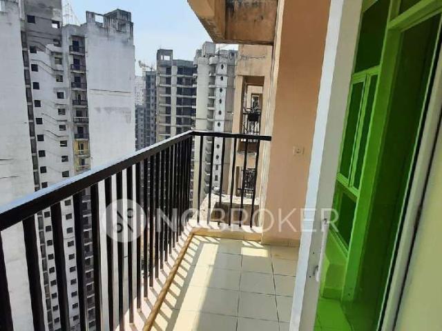 2 BHK Flat In Gaur City 11th Avenue for Rent In Gaur City 2