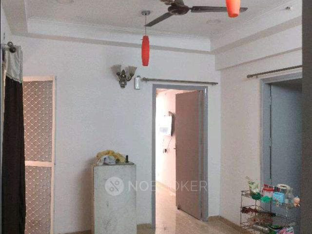 2 BHK Flat In Gaur City 2 14th Avenue for Rent In 14 Avenue Road