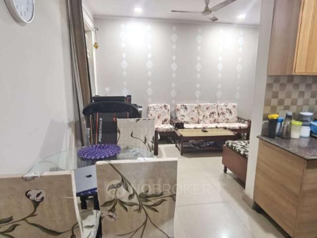 2 BHK Flat In Gaur City For Sale In Gaur City