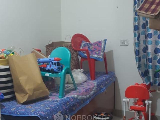 2 BHK Flat In Gaur City for Rent In Gaur City 2