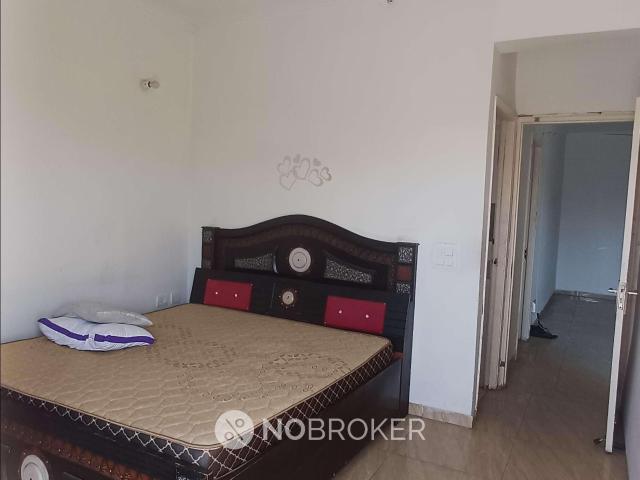 2 BHK Flat In Gaur Atulyam For Sale In Omricon 1