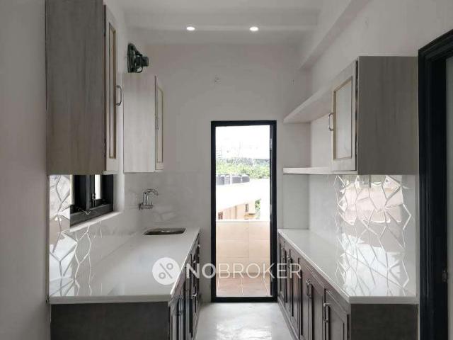 2 BHK Flat In Gayathri Saadath Imperial for Rent In Gachibowli