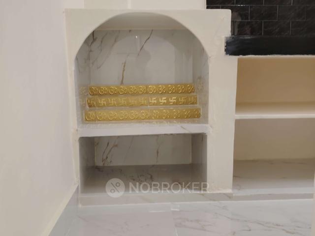 2 BHK Flat In Gayathri Towers, Moula Ali For Sale In Kapra
