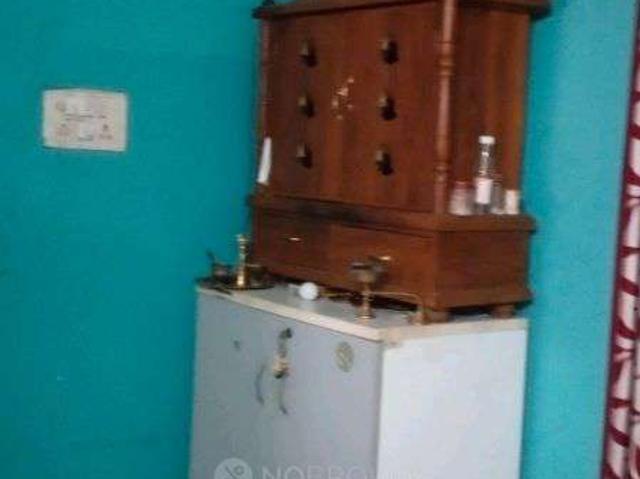 2 BHK Flat In Gayatri Flats for Rent In Hasthinapuram