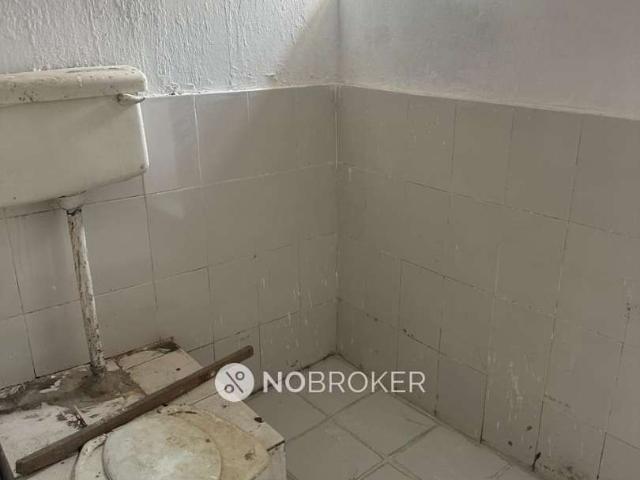 2 BHK Flat In Gda Flat for Rent In Pratap Vihar