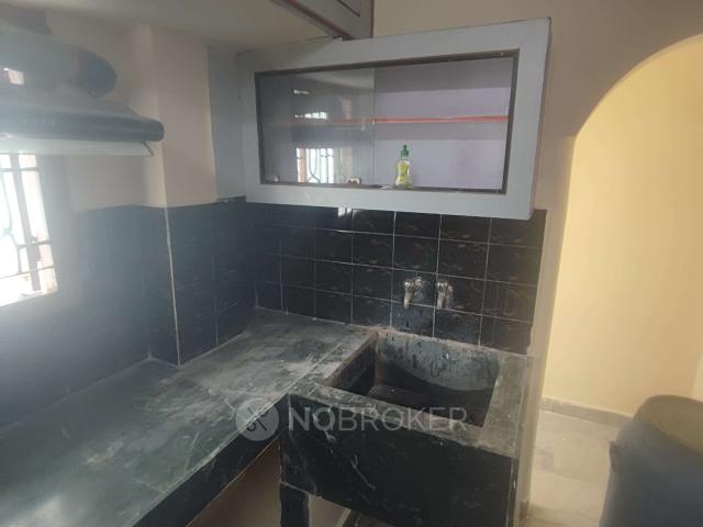 2 BHK Flat In Geetanjali Residency, Snehapuri Colony for Rent In Moti Nagar