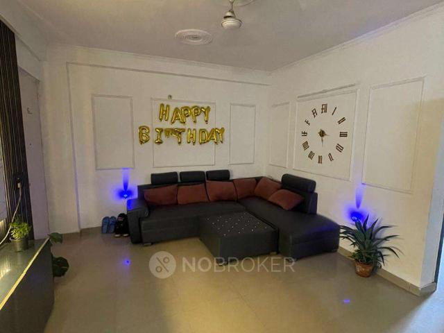 2 BHK Flat In Ginni Appartment Chattarpur For Sale In Chhat