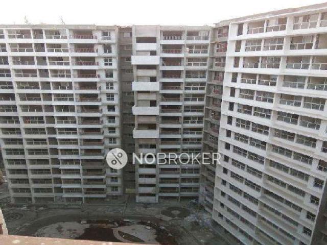 2 BHK Flat In Godrej Central, For Sale In Chembur