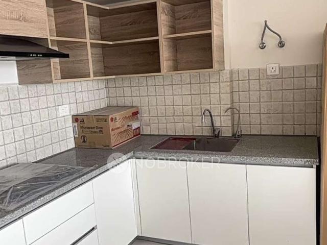 2 BHK Flat In Godrej Golf Links for Rent In Sector 27