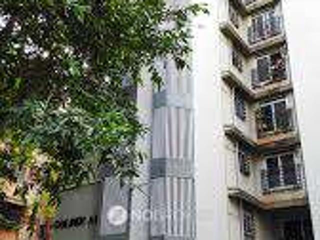 2 BHK Flat In Golden Arc Chs Ltd For Sale In Borivali
