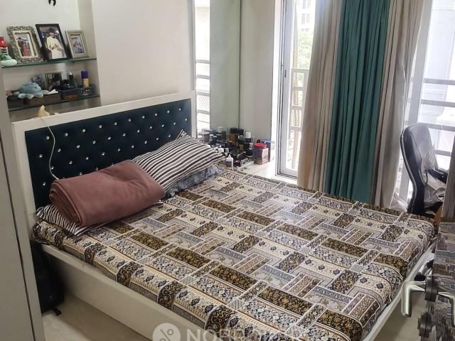 2 BHK Flat In Golden Arc Chs Ltd For Sale In Borivali West