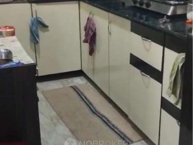 2 BHK Flat In Golden Residency 3 For Sale In Sector 49