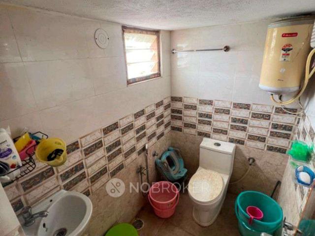 2 BHK Flat In Golden Residency For Sale In Alwal
