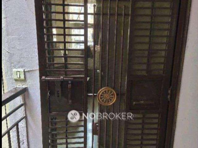 2 BHK Flat In Golf City For Sale In Golf City, Mall, P