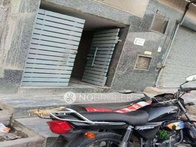 2 BHK Flat In Goutham Palace for Rent In Sector 141