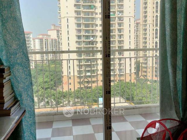 2 BHK Flat In Green Court for Rent In Meoka